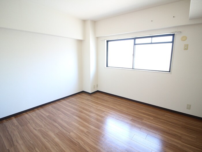 ウエストコーポの物件内観写真