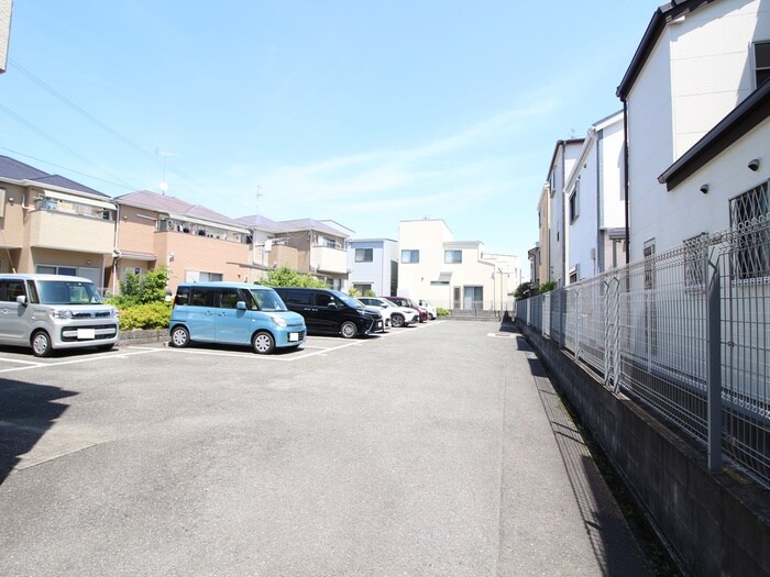 ウエストコーポの物件外観写真