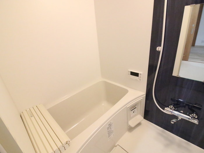 ロイヤルホーム石津の物件内観写真