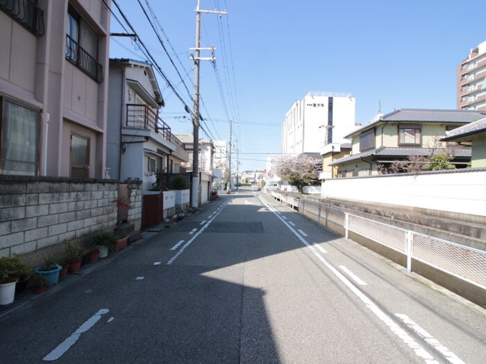 サンサンハイツの物件外観写真