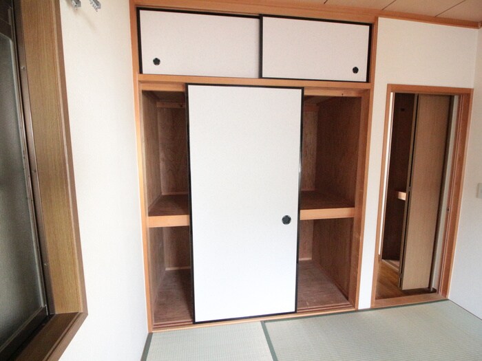 サンサンハイツの物件内観写真