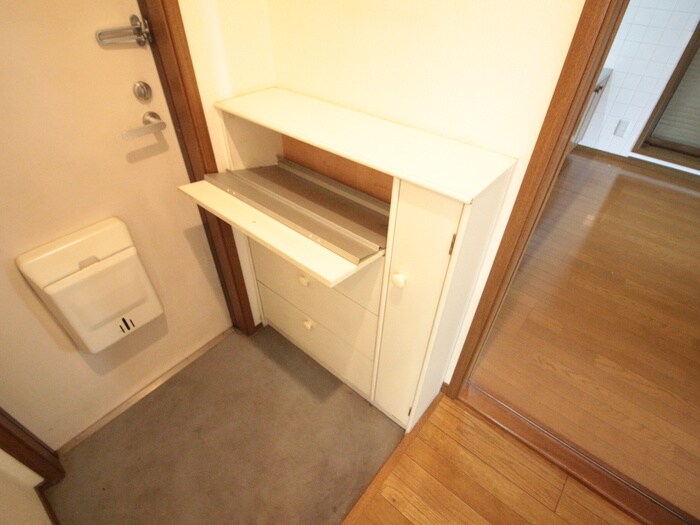 サンサンハイツの物件内観写真