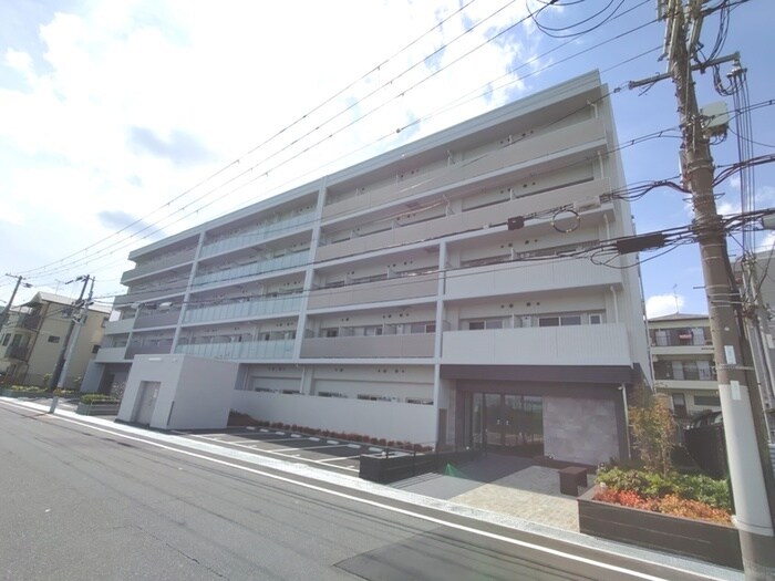 MAXIV CROS 江坂（303）の物件外観写真