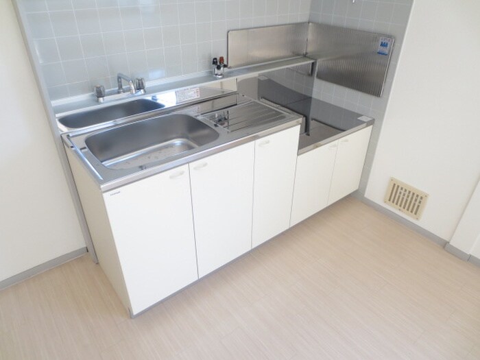 ル・レ－ヴ弐番館の物件内観写真