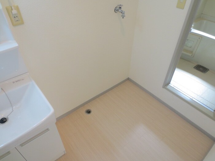 ル・レ－ヴ弐番館の物件内観写真