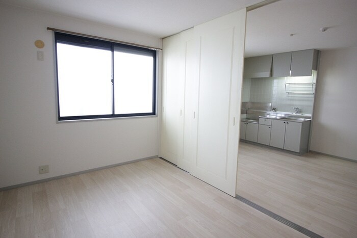 ル・レ－ヴ弐番館の物件内観写真