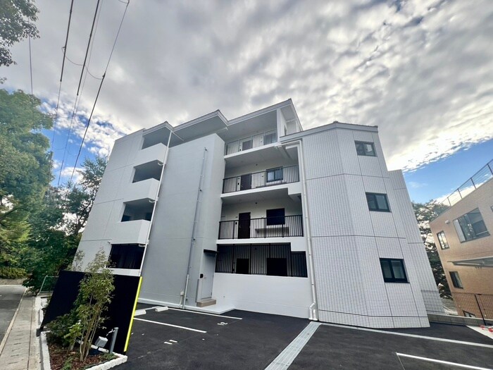 THE RESIDENCE 北白川の物件外観写真