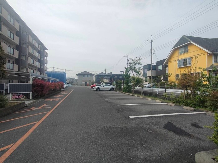 グランバリューの物件外観写真