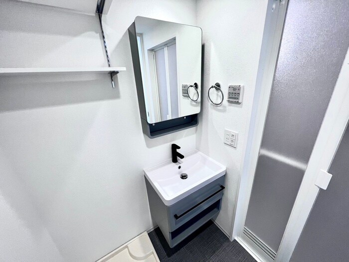 セレニテ中崎町リアンの物件内観写真