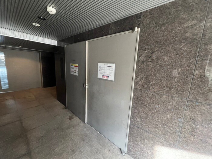 クローバー・ビュー上本町の物件外観写真