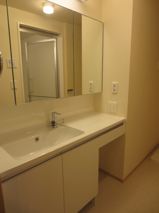 ハッピネスの物件内観写真