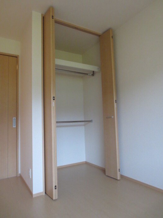 ハッピネスの物件内観写真