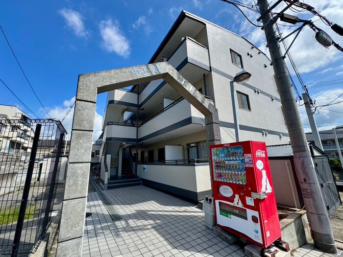 ウエストコートの物件外観写真