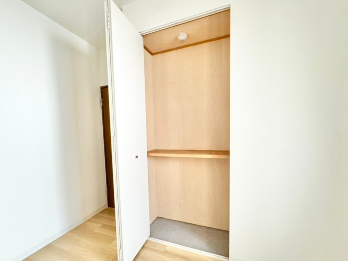 ウエストコートの物件内観写真