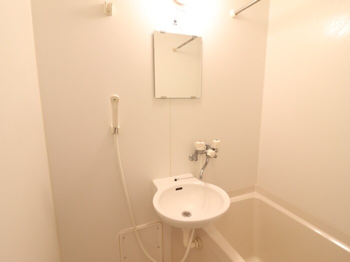 リバーウエストAの物件内観写真