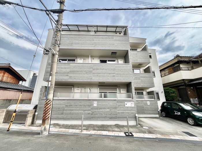 クリエオーレ萱島東の物件外観写真