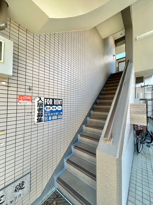 サニーコート新在家の物件外観写真