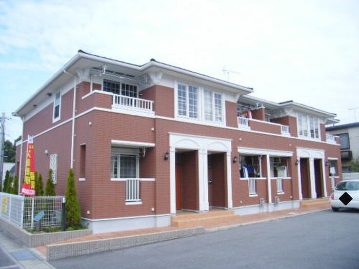 サワ－パルシェの物件外観写真