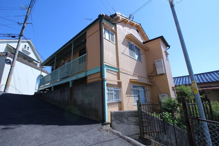 ビーコート鈴蘭台PⅠ　A棟の物件外観写真