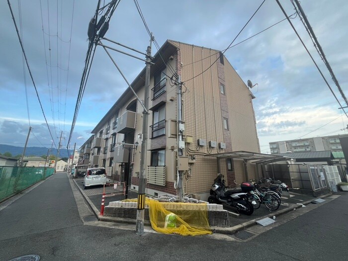 グリ－ンハイツ北山本の物件外観写真