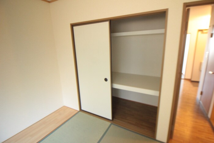 逆瀬台ハイツの物件内観写真