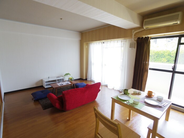 メゾンドセレサの物件内観写真