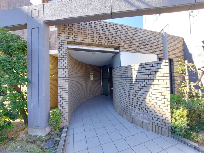 メゾンドセレサの物件外観写真