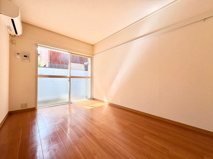 ライトハウスイ－ストの物件内観写真