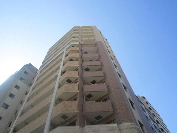 ﾌﾟﾚｻﾝｽ神戸駅前グランツ（703）の物件外観写真