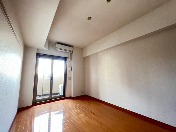 ﾌﾟﾚｻﾝｽ神戸駅前グランツ（703）の物件内観写真