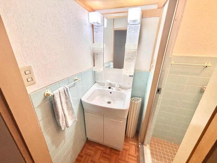 茄子作東町一戸建貸家の物件内観写真