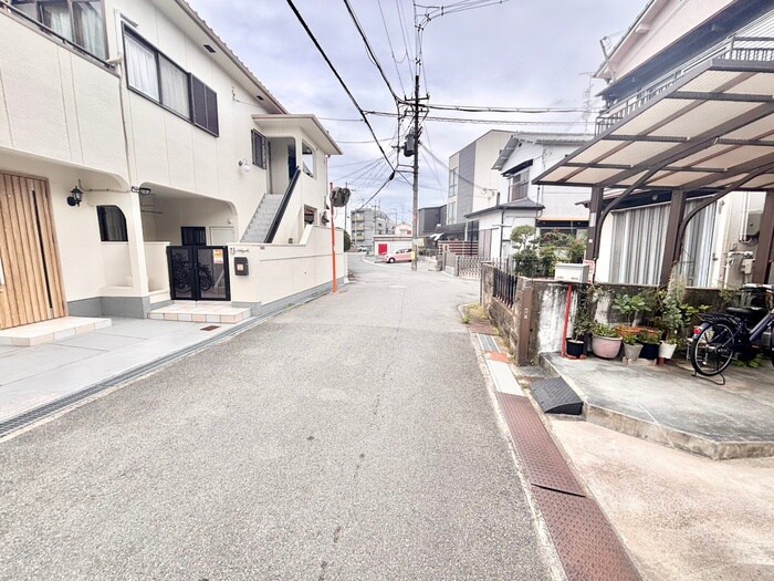 茄子作東町一戸建貸家の物件外観写真