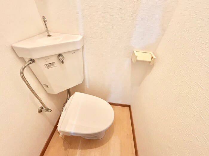 茄子作東町一戸建貸家の物件内観写真