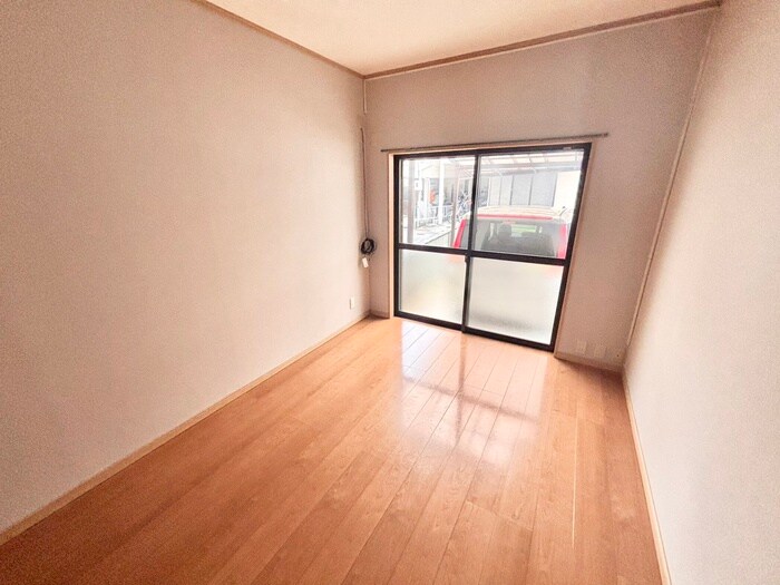 茄子作東町一戸建貸家の物件内観写真