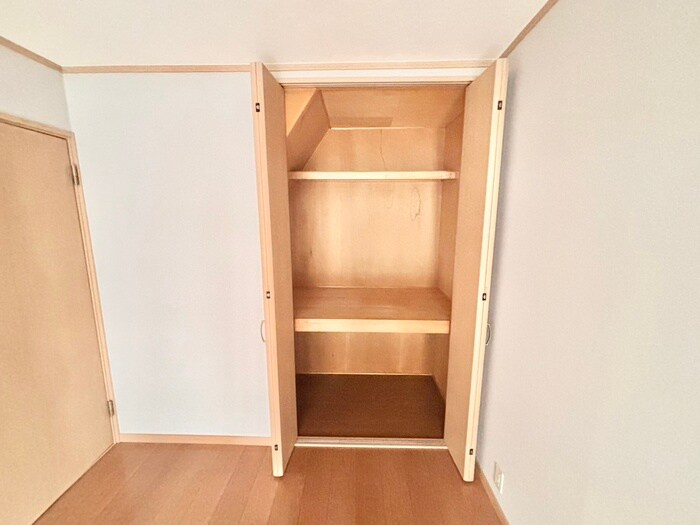 茄子作東町一戸建貸家の物件内観写真