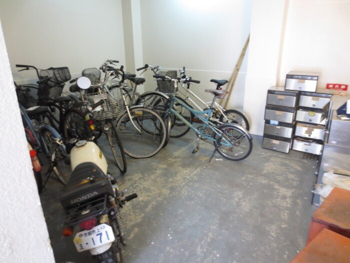 アーバンハイツ上長者町通の物件外観写真