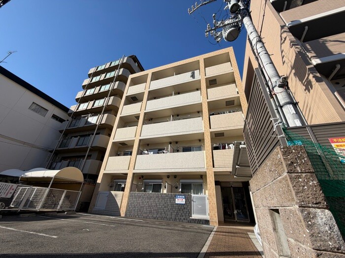 シーガ兵庫の物件外観写真