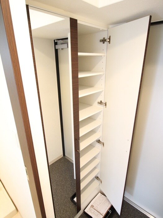 K′s SQUARE ESAKAの物件内観写真