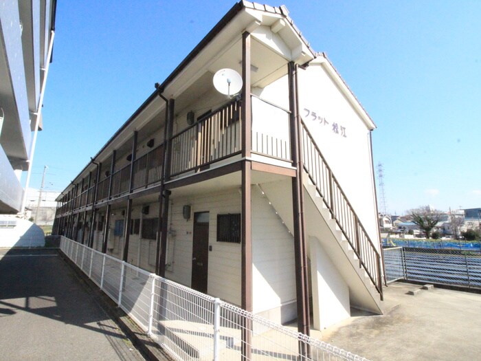 フラット松江の物件外観写真