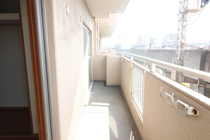 アーベインコートの物件内観写真