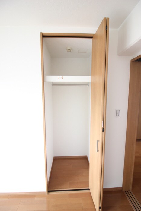 アーベインコートの物件内観写真