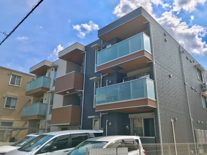 Ｄ-ｒｏｏｍ南塚口の物件外観写真