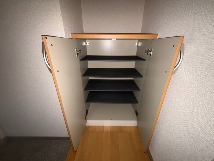 フェンネル湊山の物件内観写真