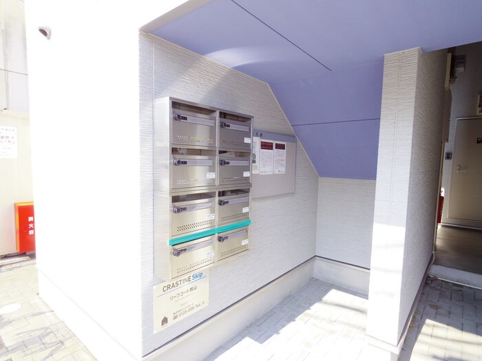 リーフコート桃山の物件外観写真