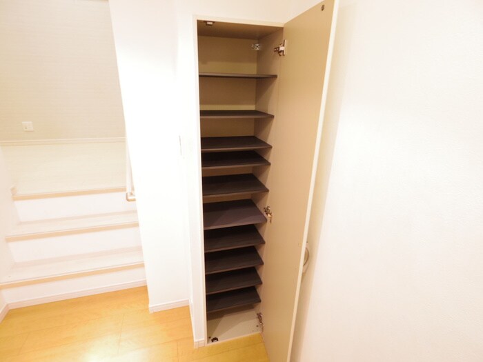 リーフコート桃山の物件内観写真