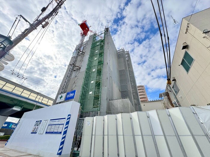 Ｅａｓｔｅｒｎ　Ｗｅｌｌｓの物件外観写真