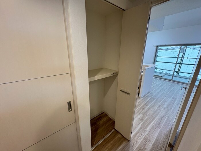 Ｅａｓｔｅｒｎ　Ｗｅｌｌｓの物件内観写真