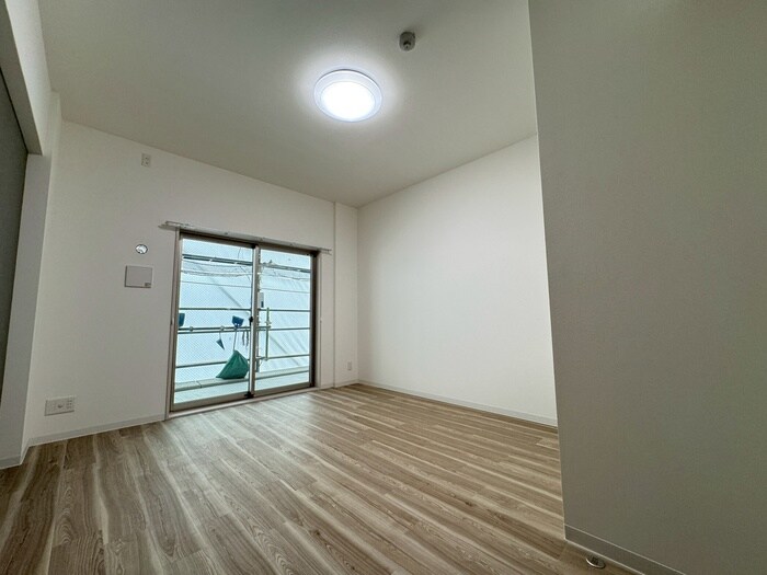 Ｅａｓｔｅｒｎ　Ｗｅｌｌｓの物件内観写真