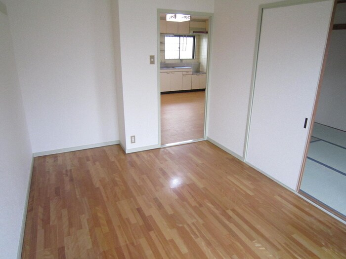 長尾マンションの物件内観写真