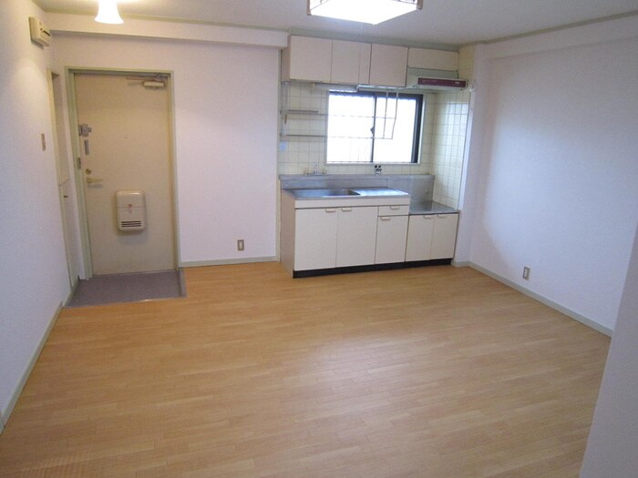 長尾マンションの物件内観写真